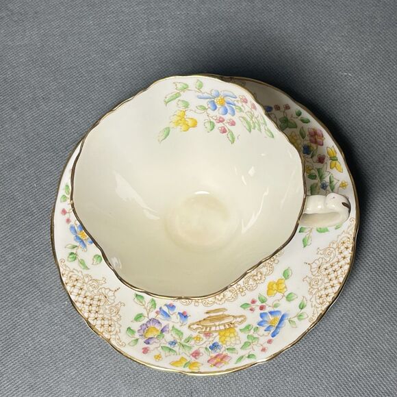 Vntg Hammersley Daffodil Pattern TeaCup Saucer Yellow Pink Blue Flower England - Picture 2 of 13